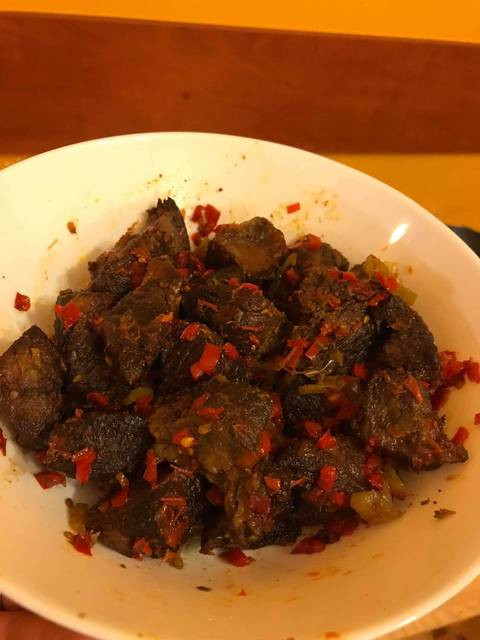 Nigériai chilis hús